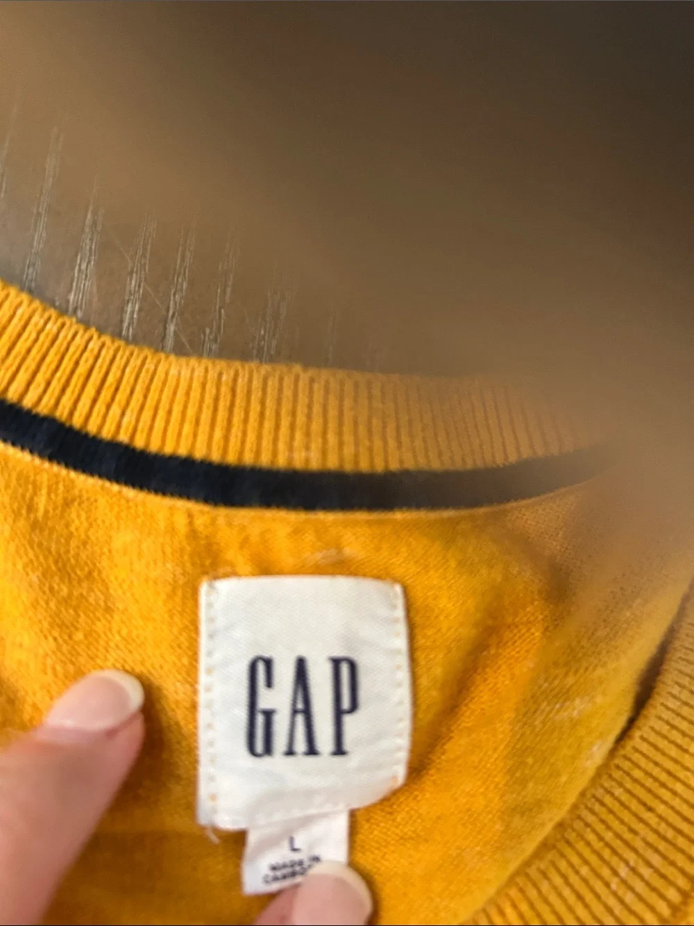 GAP Men’s Mustard Yellow Crewneck Sweater Size Large